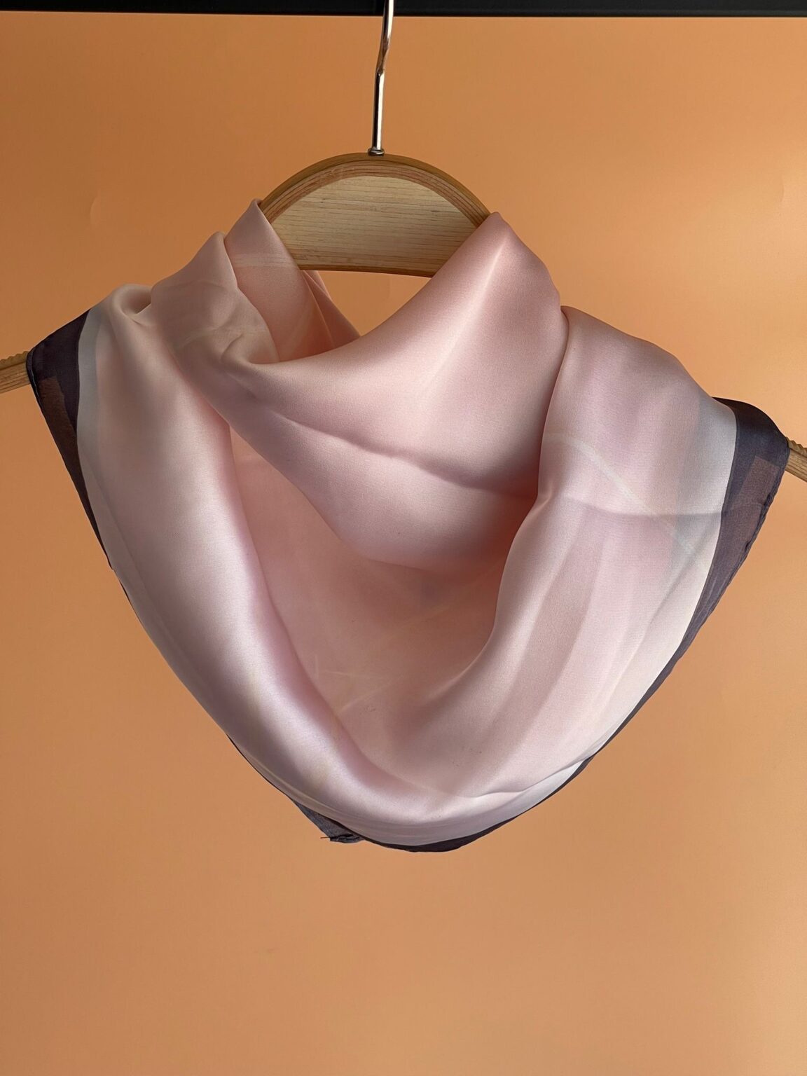 سكارف نقشة 20