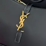 اسود مع دهبي 02