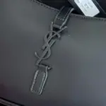 اسود مع اسود 02