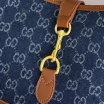 جينز مع عسلي 07