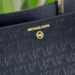 اسود 071