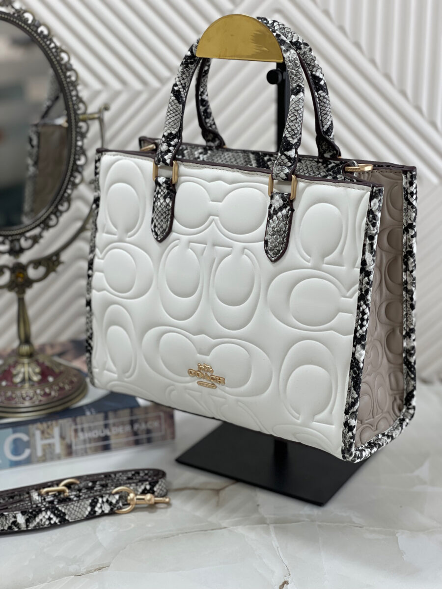 شنطة من كوتش قاعدة 26 سم