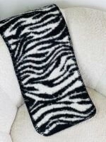 سكارف كتف شتوي